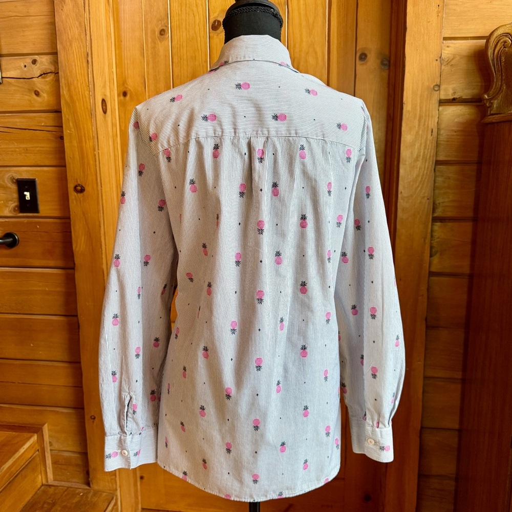 NWOT Foxcroft Simone Pineapple Button-Down Shirt (22W) - Picture 4 of 16